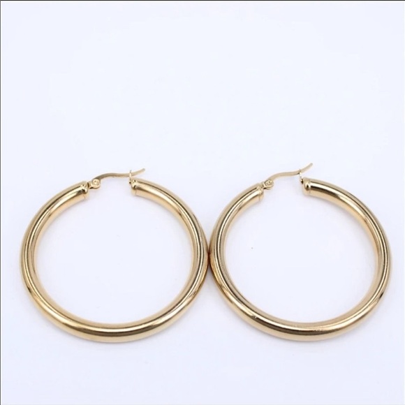 NEW 18K Yellow Gold Round 1.2” Tube Hoop Earrings - Picture 5 of 6